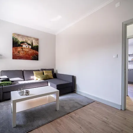 Apartamento Liberdade - T2 No Centro Da - *