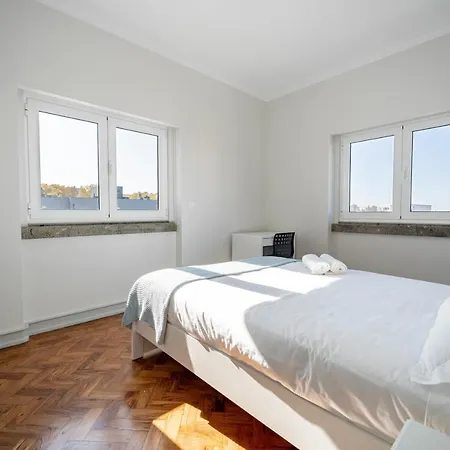 Апартаменти Liberdade - T2 No Centro Da -